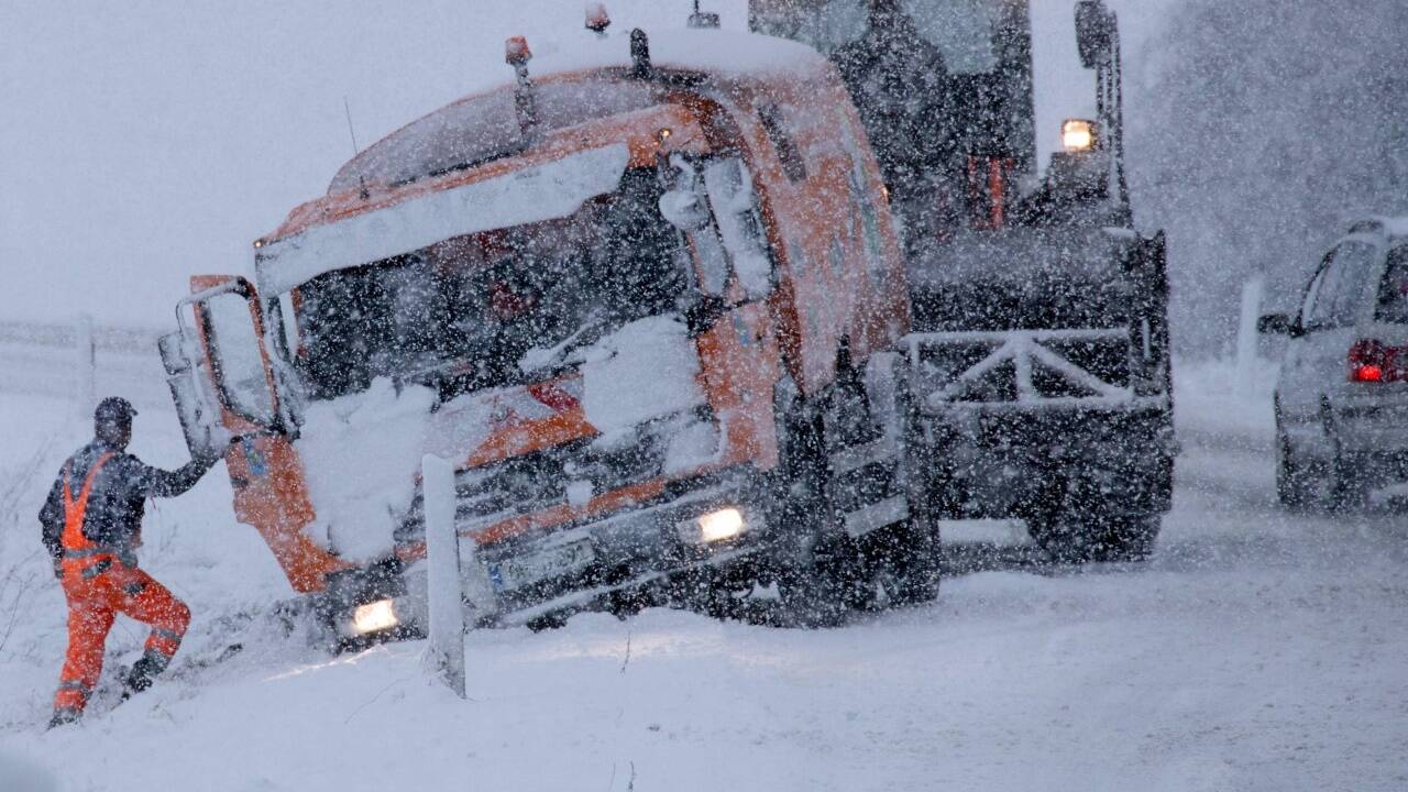 Ein liegen gebliebener Lkw in Brüsewitz. 