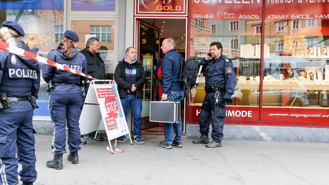 Zwei Marokkaner überfielen ein Schmuckgeschäft unweit der Kiesel Passage.  