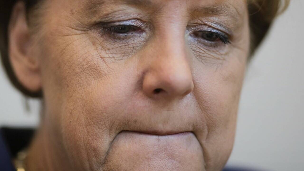 #merkelstreichelt - "Shitstorm" gegen deutsche Kanzlerin
