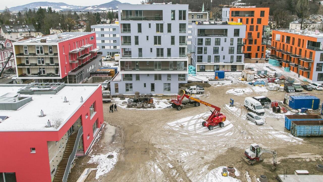 Das Quartier Riedenburg wächst. 