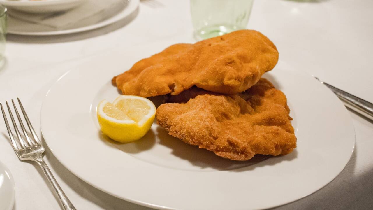 Fein knusprig: Das Urmeter des Wiener Schnitzels. 