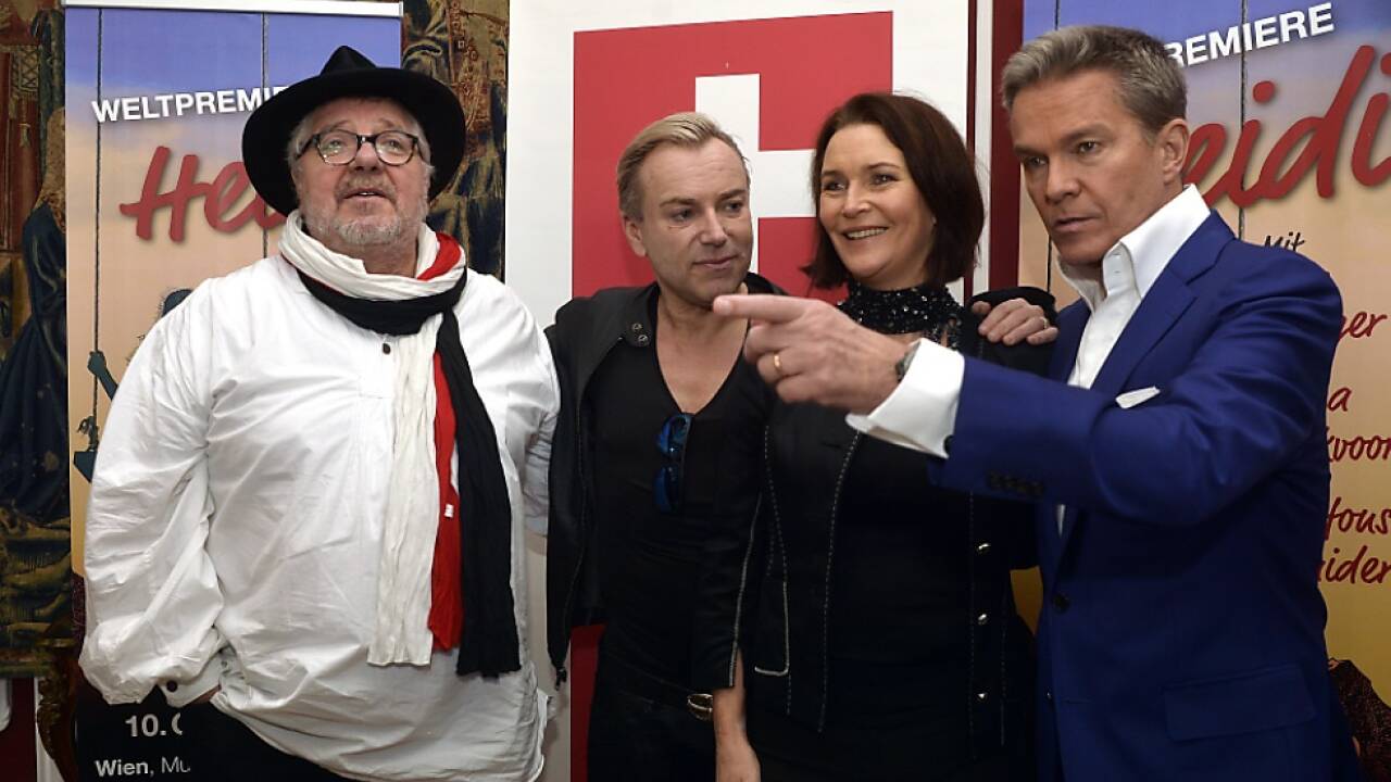 Komponist Michael Schanze mit "Heidi"-Stars Kröger, Hakvoort, Haider  Komponist Michael Schanze mit 'Heidi'-Stars Kröger, Hakvoort, Haider