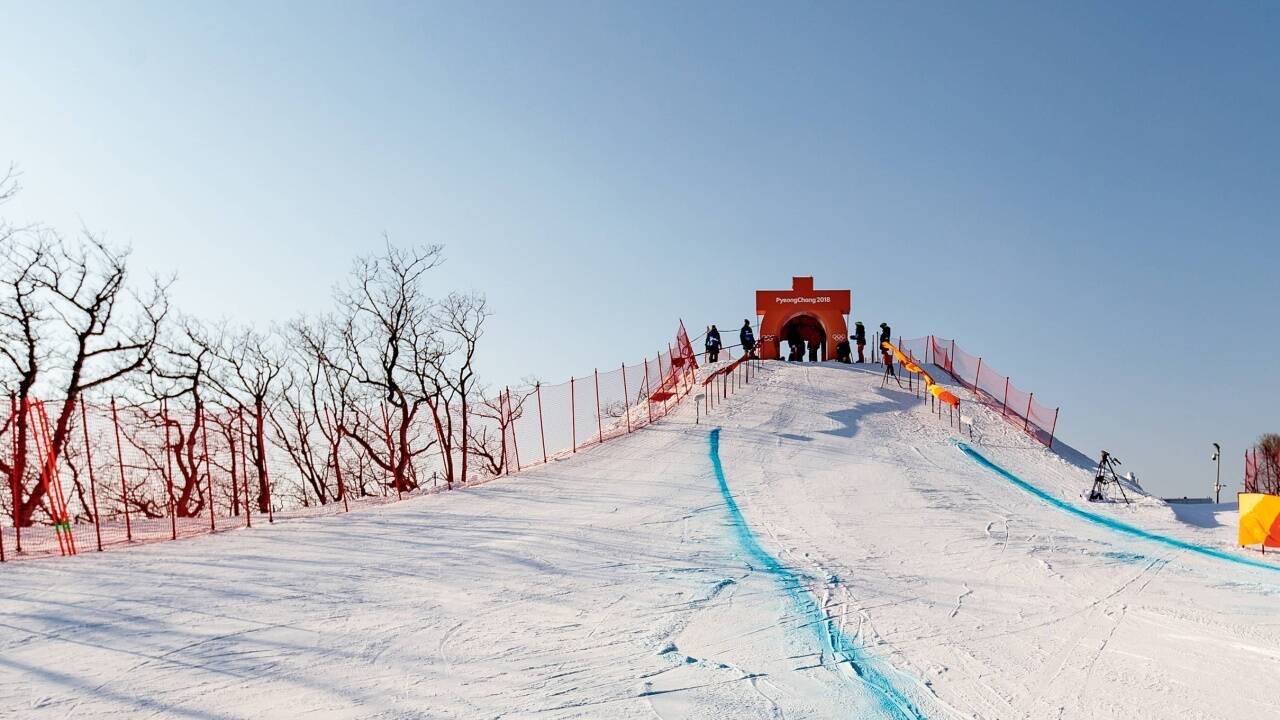 Hier befindet sich die Abfahrtsstrecke der Herren. Das Foto entstand während des ersten Trainings im Jeongseon Alpine Centre am Donnerstag, 8. Februar 2018.  