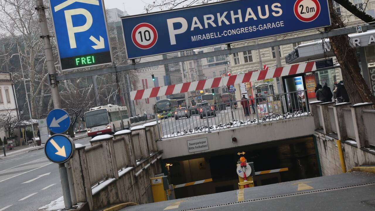 Die Mirabellgarage. 