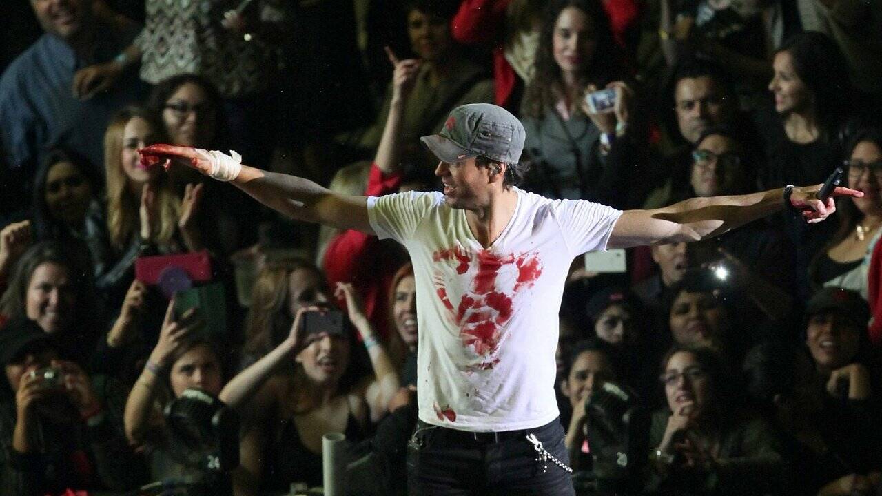 Nach Drohnen-Unfall: Enrique Iglesias erholt sich von Hand-OP