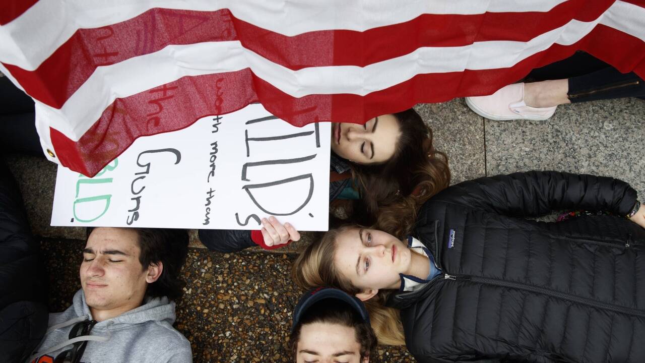 Protestaktion im Liegen: Jugendliche in Washington. 