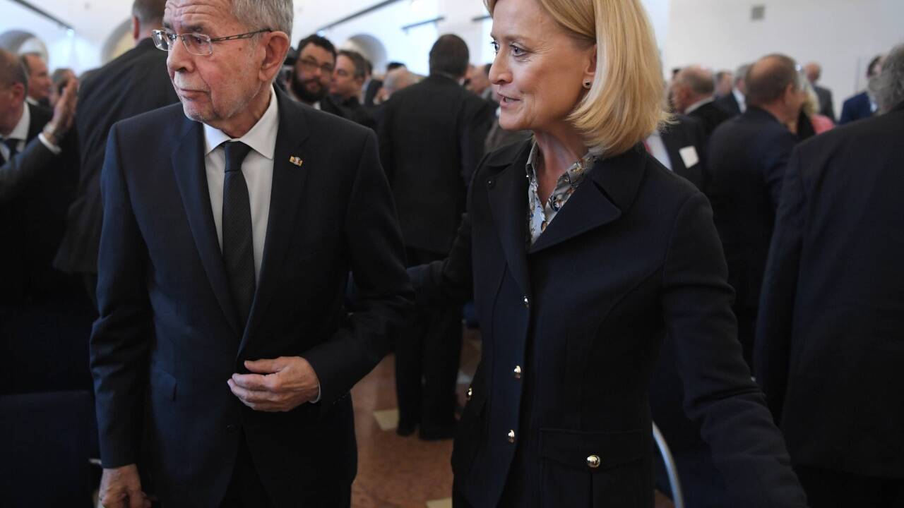 Bundespräsident Alexander Van der Bellen (l.) und ÖNB-Generaldirektorin Johanna Rachinger. 