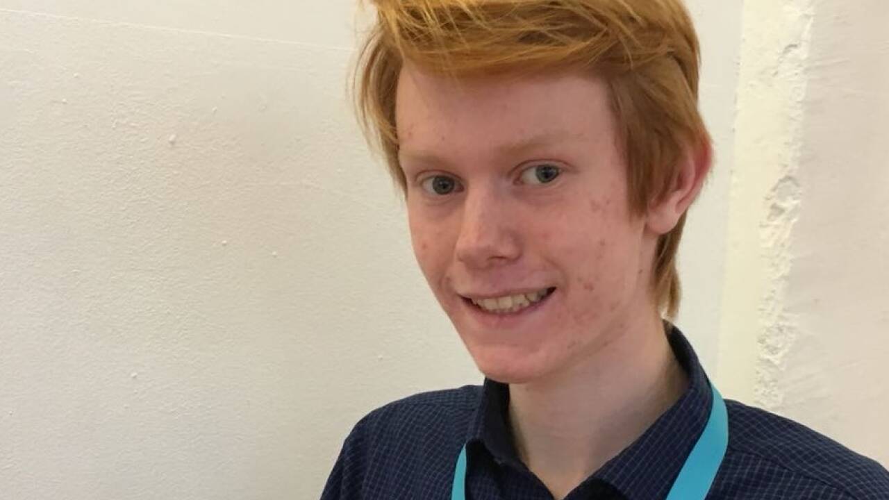 Florian Weiser  Florian Weiser