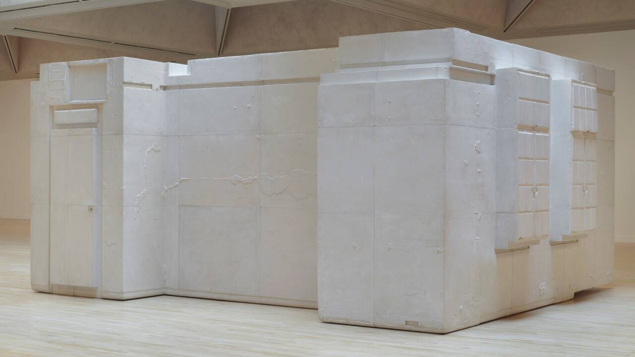 Rachel Whiteread, Untitled (Room 101).   Rachel Whiteread, Untitled (Room 101).