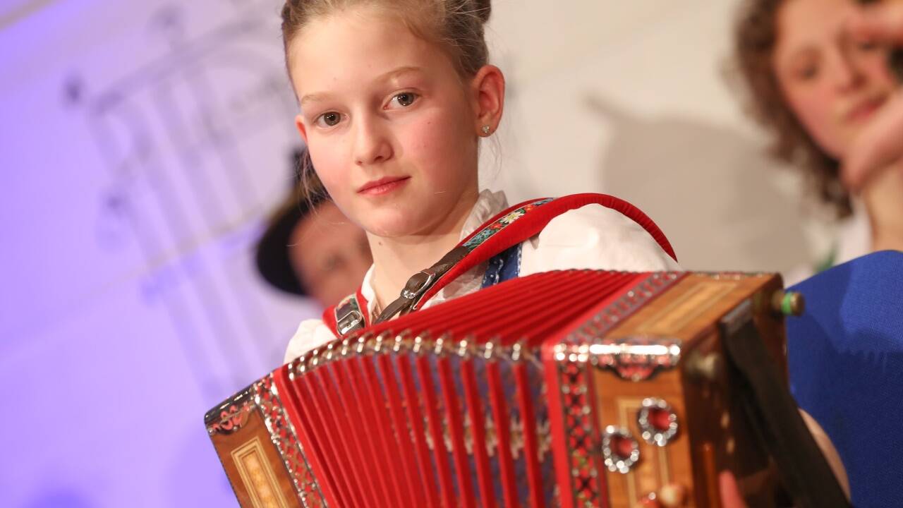 Die 10-jährige Sarah Gschwandtner von der Fischbachegg Musi aus Abtenau begeisterte das Publikum.  