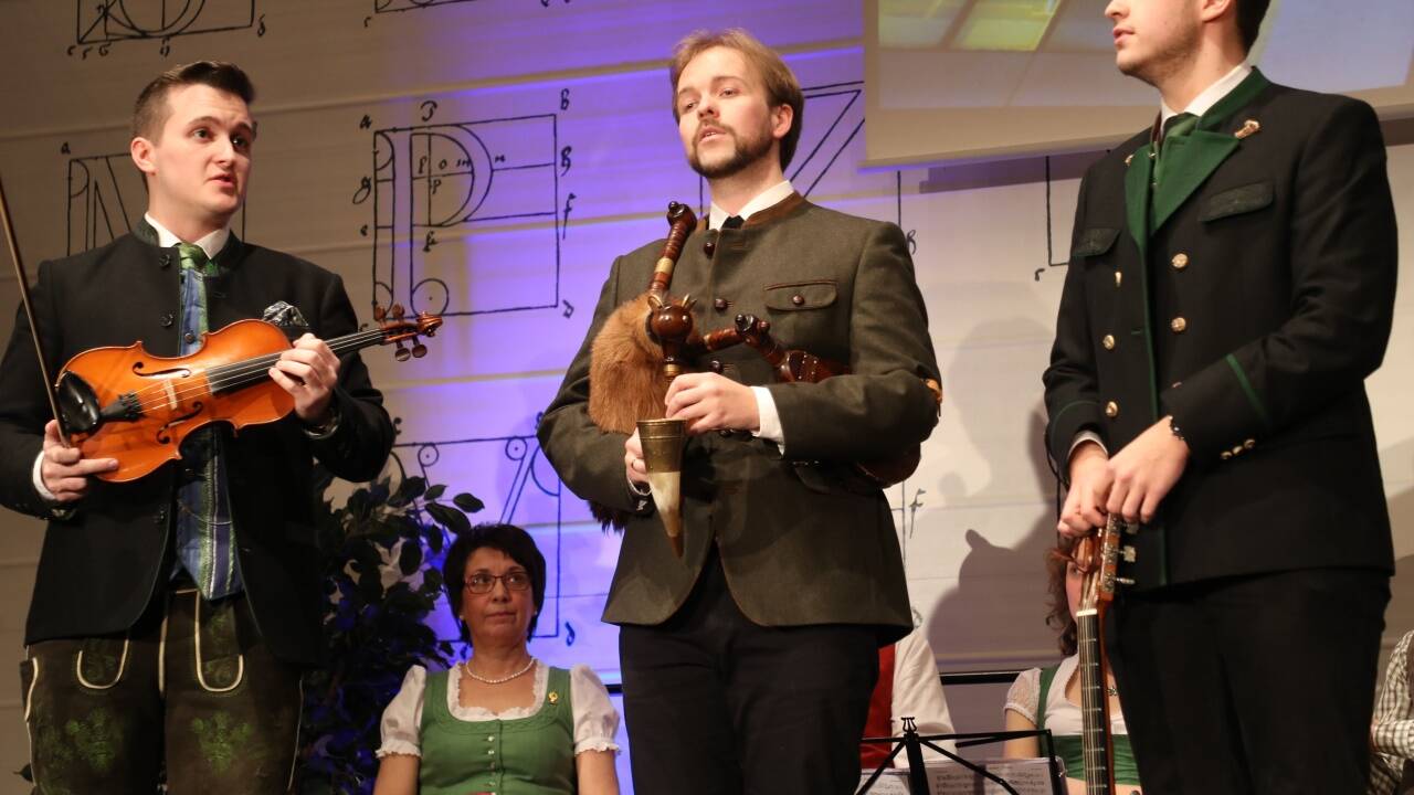 Die Familienmusik Vereno aus der Stadt Salzburg. 