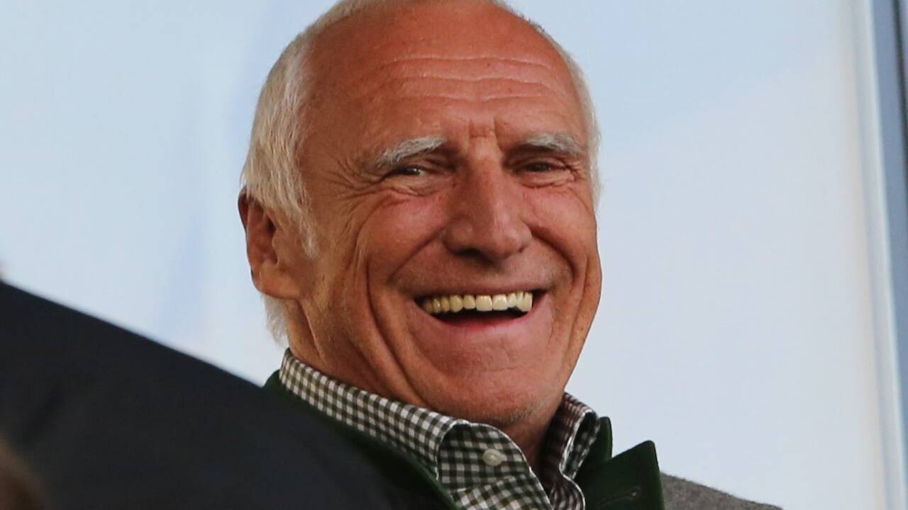 Mateschitz glaubt, Red Bull Racing komme Mercedes näher. 
