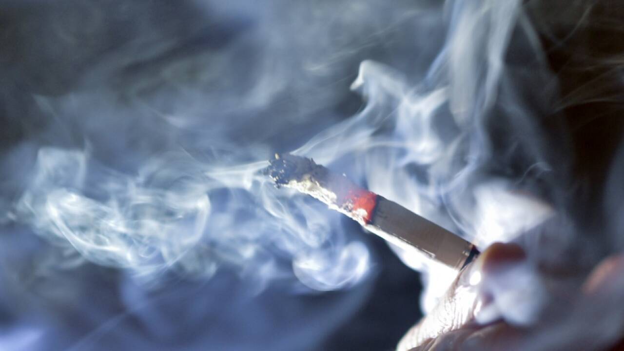 Die Regierung wird das Rauchverbot am Donnerstag kippen 