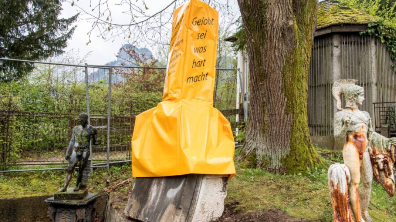 Der Phallus bleibt zu Ostern wieder überzogen  Der Phallus bleibt zu Ostern wieder überzogen