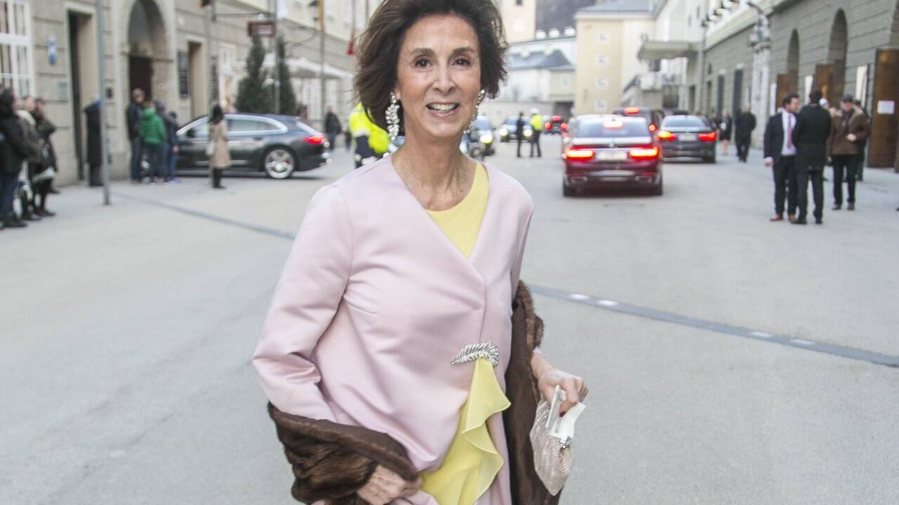 Esther Salis 