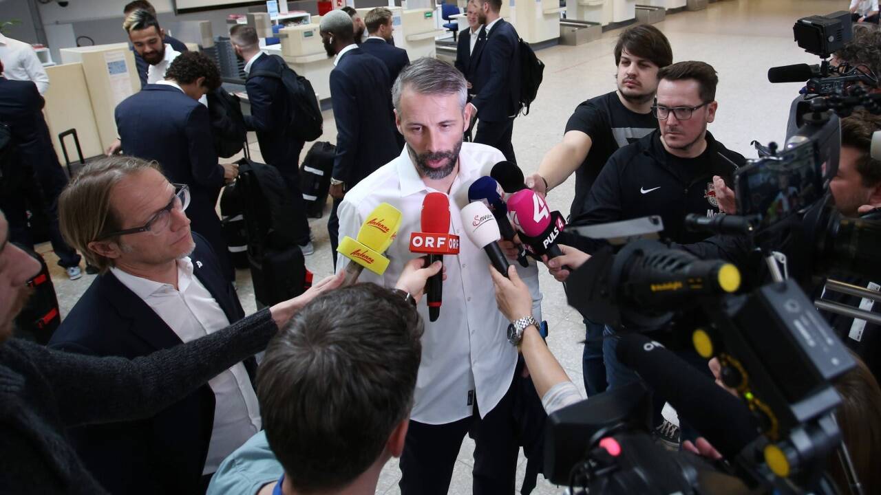 Ein gefragter Mann: Salzburg-Trainer Marco Rose vor dem Abflug nach Rom. 