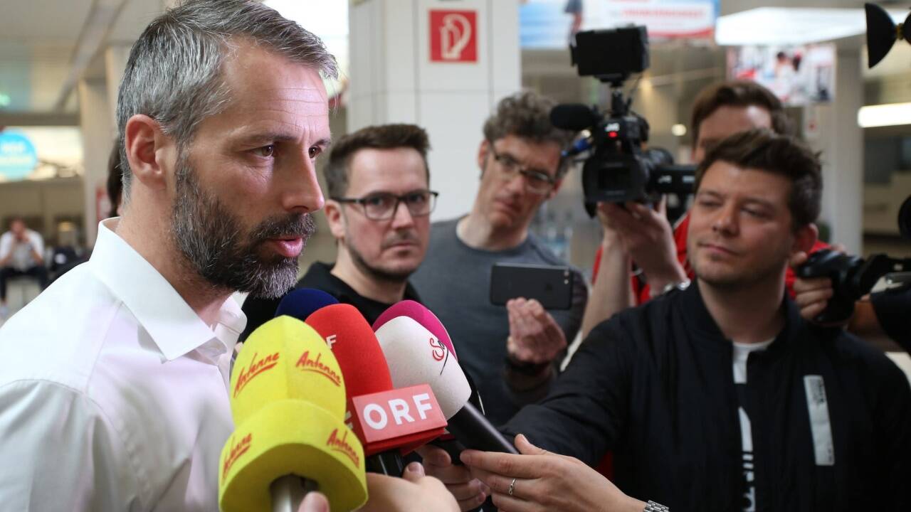 Ein gefragter Mann: Salzburg-Trainer Marco Rose vor dem Abflug nach Rom. 