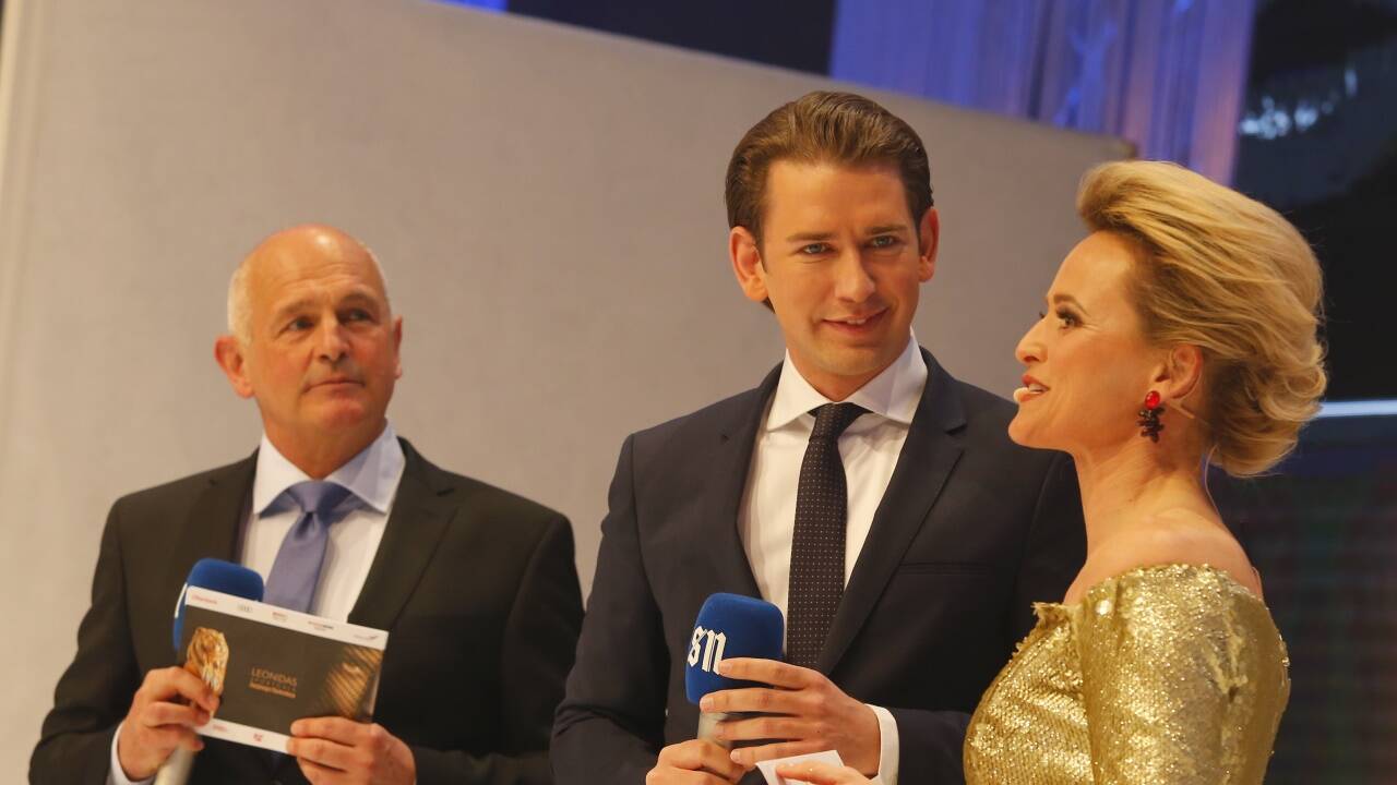 Die Moderatoren der Leonidas-Gala, Fritz Egger und Alexandra Meissnitzer, mit Bundeskanzler Sebastian Kurz. Die Moderatoren der Leonidas-Gala, Fritz Egger und Alexandra Meissnitzer, mit Bundeskanzler Sebastian Kurz.
