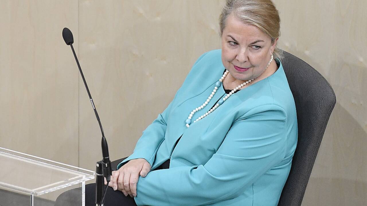 Die Gesundheitsministerin sorgt für Aufregung  Die Gesundheitsministerin sorgt für Aufregung