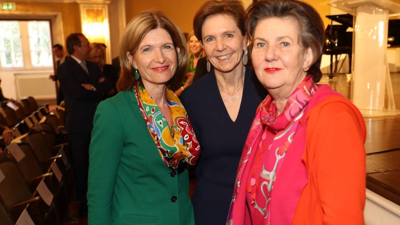 Andrea Eder Gitschthaler, Brigitta Pallauf und Helga Rabl-Stadler. 
