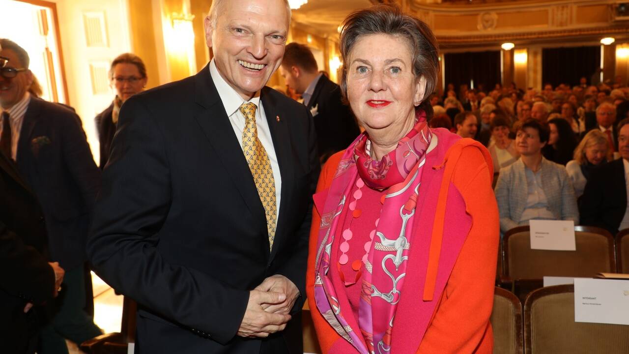 Josef Schöchl und Helga Rabl-Stadler. 