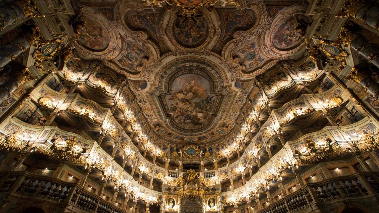 Blicke ins sanierte Markgräfliche Opernhaus in Bayreuth. 