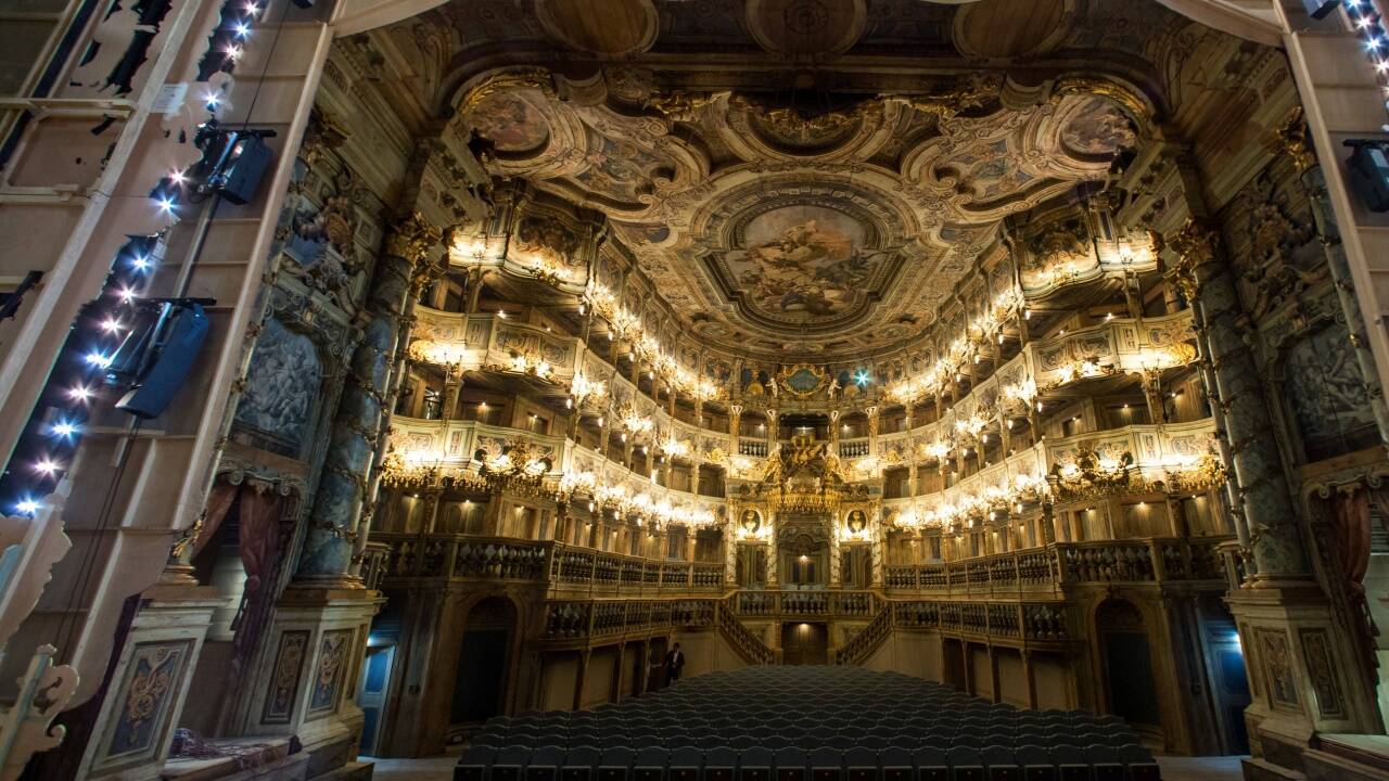 Blicke ins sanierte Markgräfliche Opernhaus in Bayreuth. 