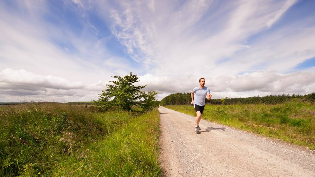 Bei leichter Osteoporose ist auch Joggen gesund. 