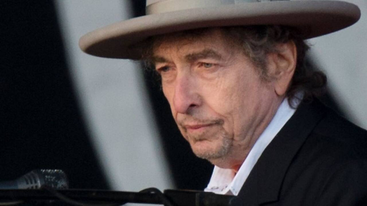 Schon seit längerem dürfen bei Dylan-Konzerten keine Pressefotos mehr gemacht werden. Diese Aufnahme stammt von einem Konzert in England im Juni 2012. 