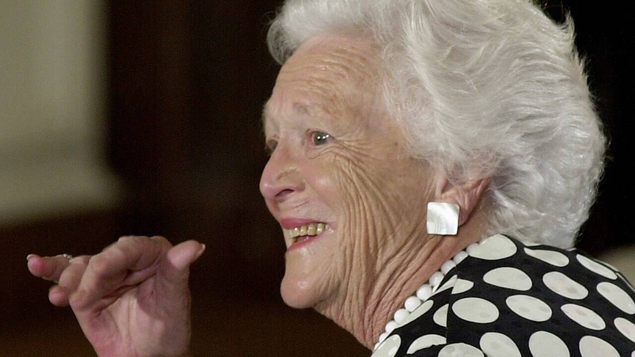 Barbara Bush im Juni 2002. 