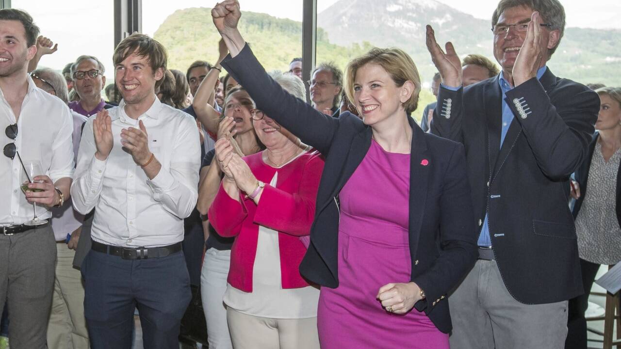 Auch die stellvertretende Bundesvorstandsvorsitzende Beate Meinl-Reisinger freute sich über das Salzburg-Ergebnis. 