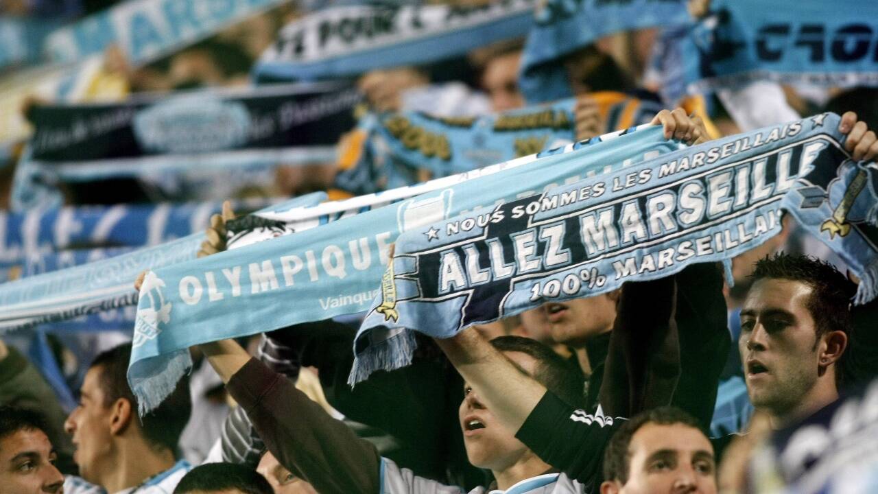 OM-Fans im Ausnahmezustand.  