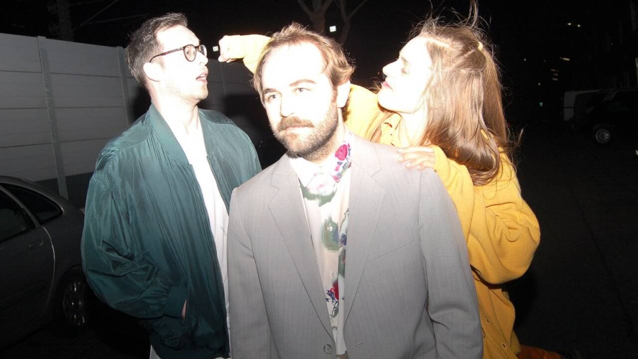 Besser überbelichtet als unterbelichtet: Viech sind Christoph Lederhilger (Schlagzeug), Paul Plut (Gesang, Gitarre) und Martina Stranger (Bass, Background-Gesang). 