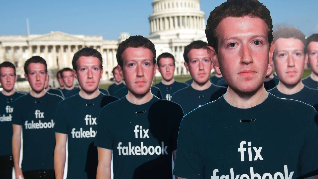 Für ein paar Euro von Facebook verkauft und verraten Für ein paar Euro von Facebook verkauft und verraten