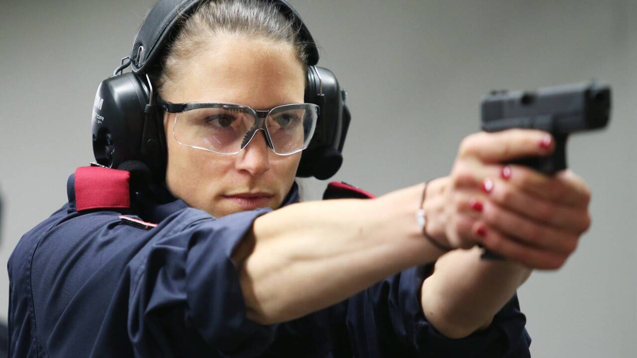 Miriam Puchner . 