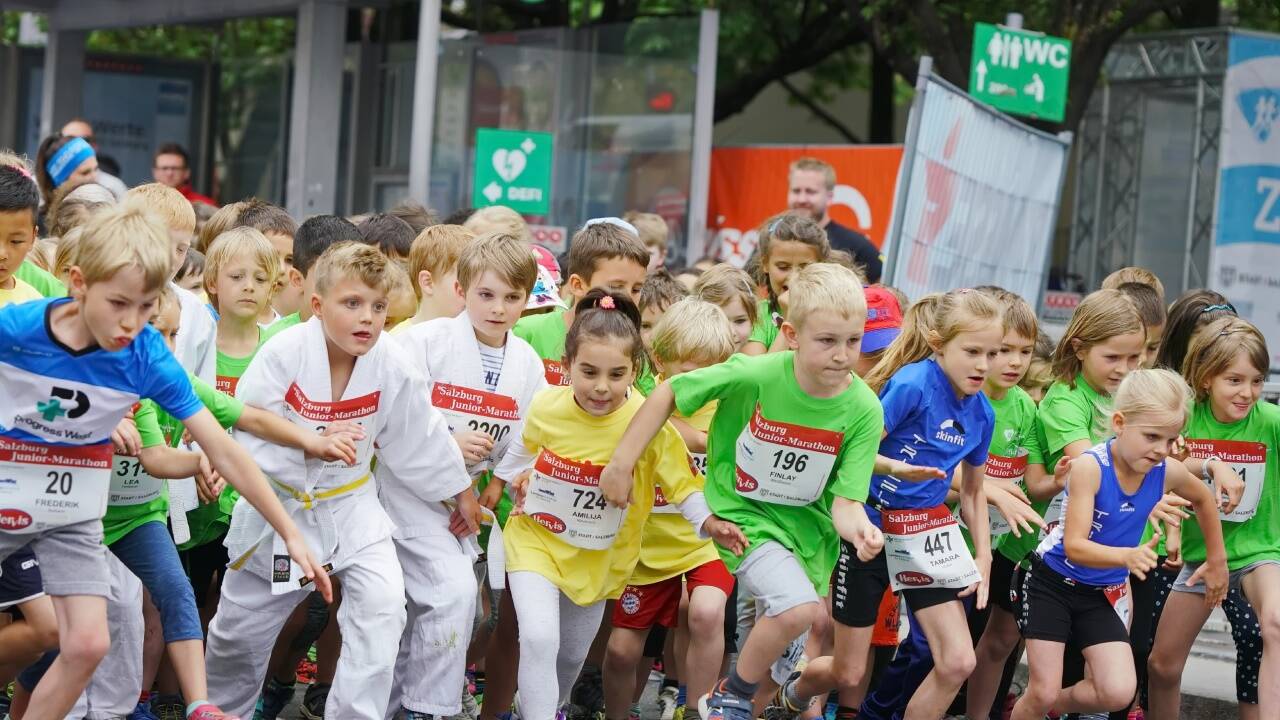 Begeisterung bei den jungen Startern und Starterinnen – und bei den Zuschauern und Zuschauerinnen.  