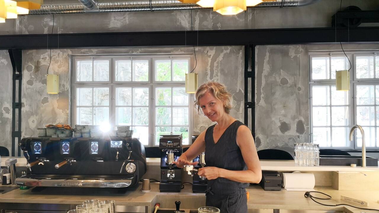 In der Nonntaler Hauptstraße 9 war früher eine Werkstätte für Elektromotoren. Die beiden wollten den Charakter des Raums erhalten.  
