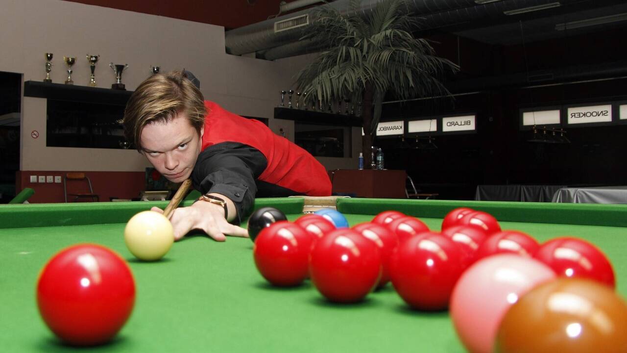 Florian Nüßle – sein Lebenstraum ist es, Snooker-Profi zu werden. 