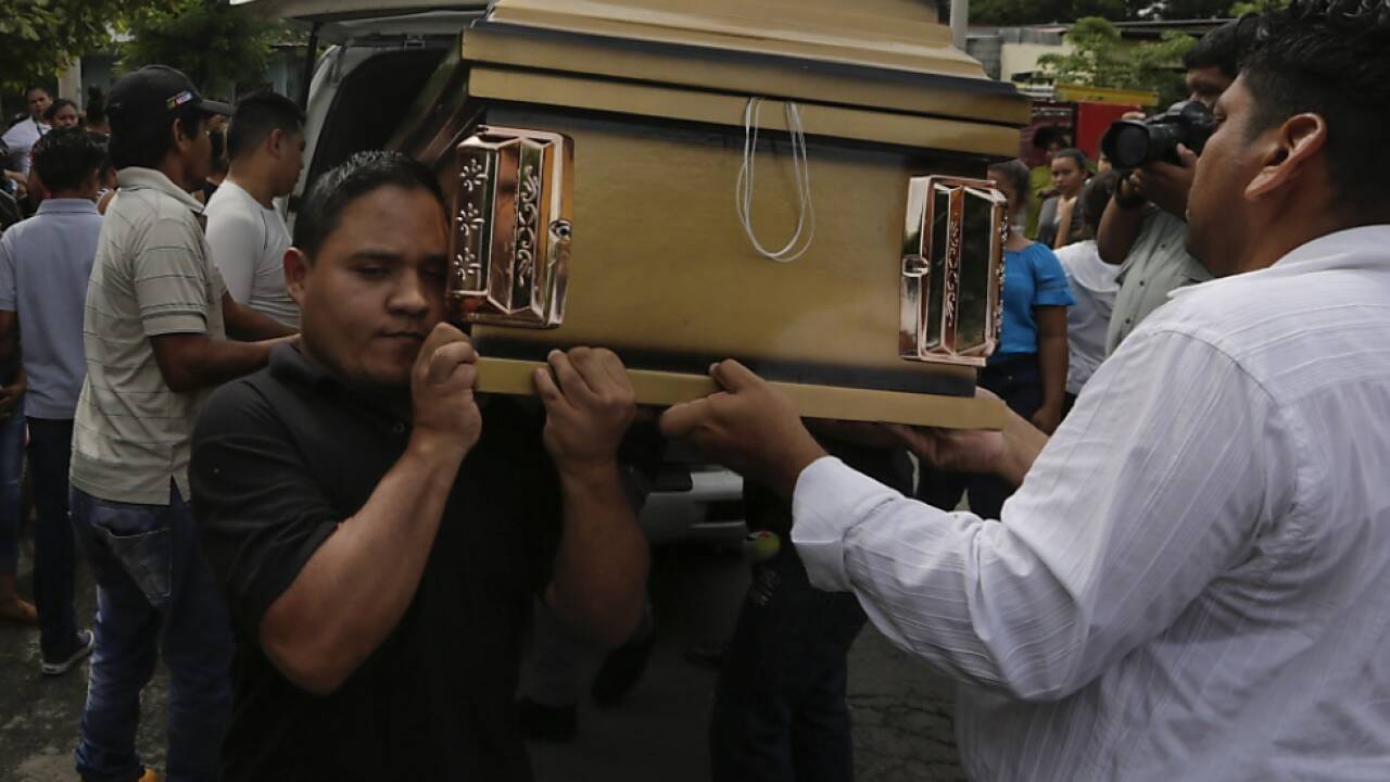 Trauer um die Opfer in Nicaragua 