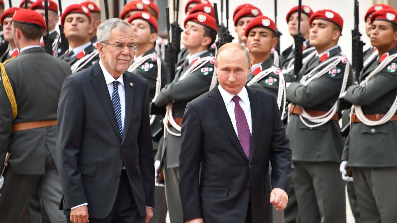 Putin-Empfang durch Bundespräsident Alexander Van der Bellen am frühen Dienstagnachmittag.  