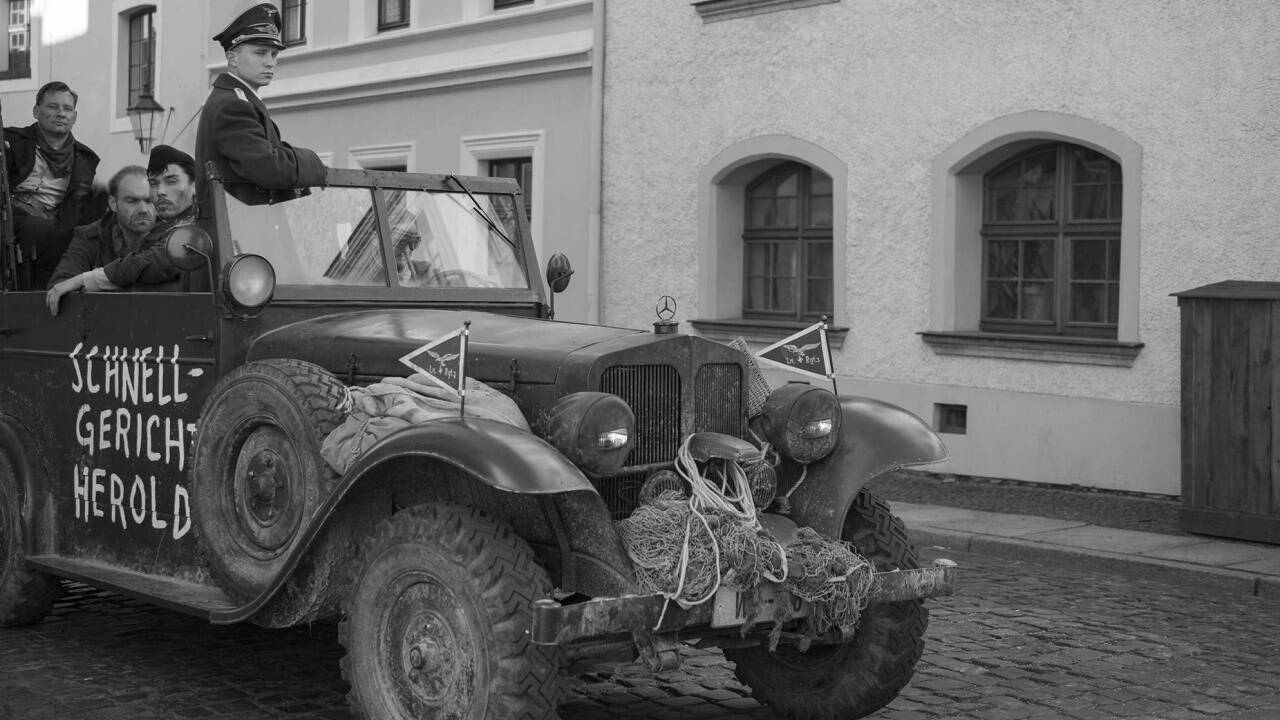 Szene aus dem Film „Der Hauptmann“. 