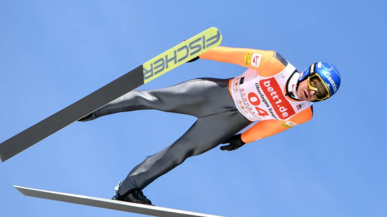 Bernhard Gruber ist begeistert von der neuen Anlaufspur Bernhard Gruber ist begeistert von der neuen Anlaufspur