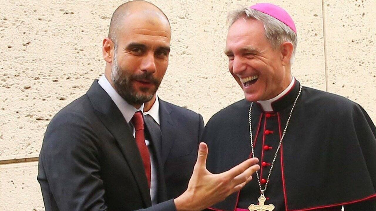 Gänswein: Papst wäre beim Fußball der perfekte Libero Gänswein: Papst wäre beim Fußball der perfekte Libero