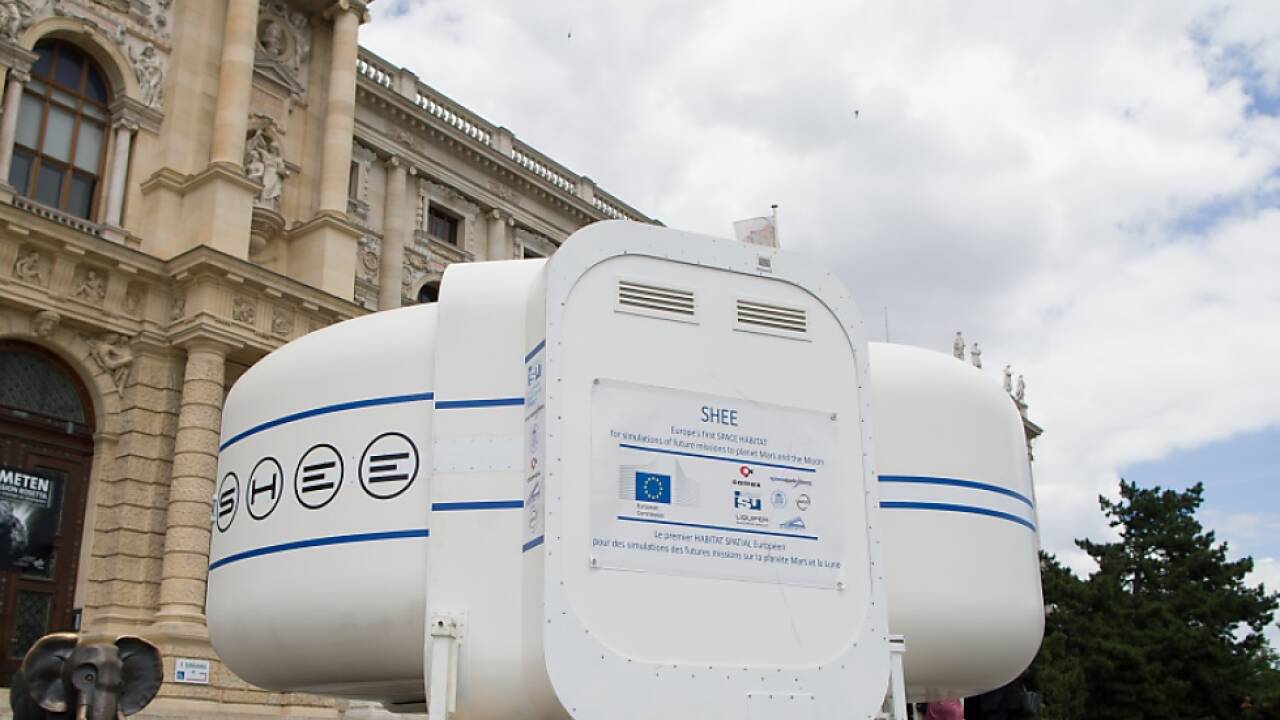 Bis 23. Juni ist vor dem NHM der erste Prototyp zu sehen 