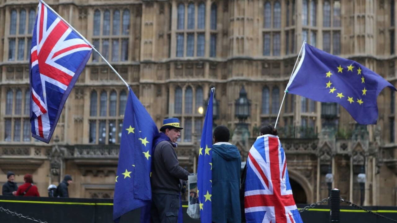 Der bevorstehende Brexit führt zur Absage einer Europatournee der Band King Crimson für 2019.  Der bevorstehende Brexit führt zur Absage einer Europatournee der Band King Crimson für 2019.