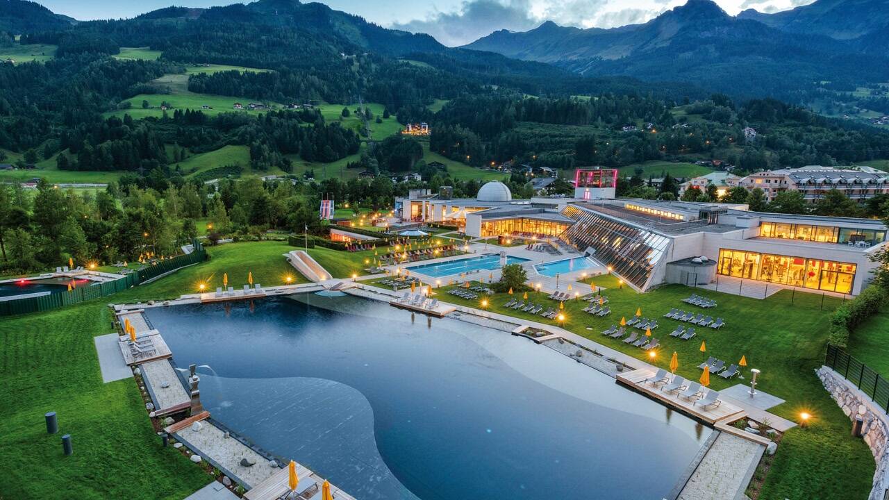 Spaß & Gesundheit in den alpinen Wasserwelten der Alpentherme Gastein 
