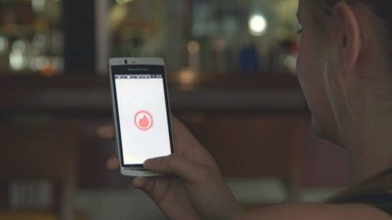 Flirt-App: Partnersuche 2.0 mit "Tinder"