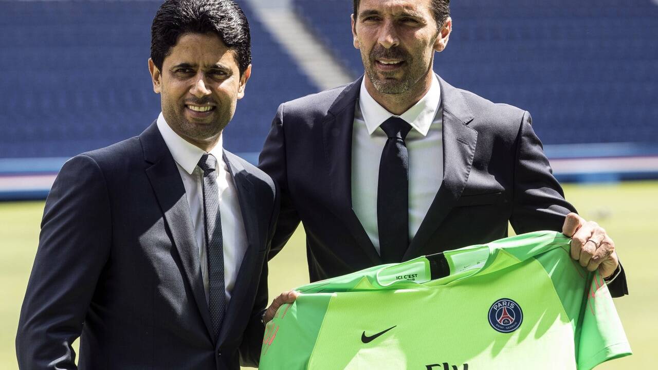 Der Chef und sein neuer Mitarbeiter: PSG-Vorstand Nasser Al-Khelaifi und Gianluigi Buffon. 