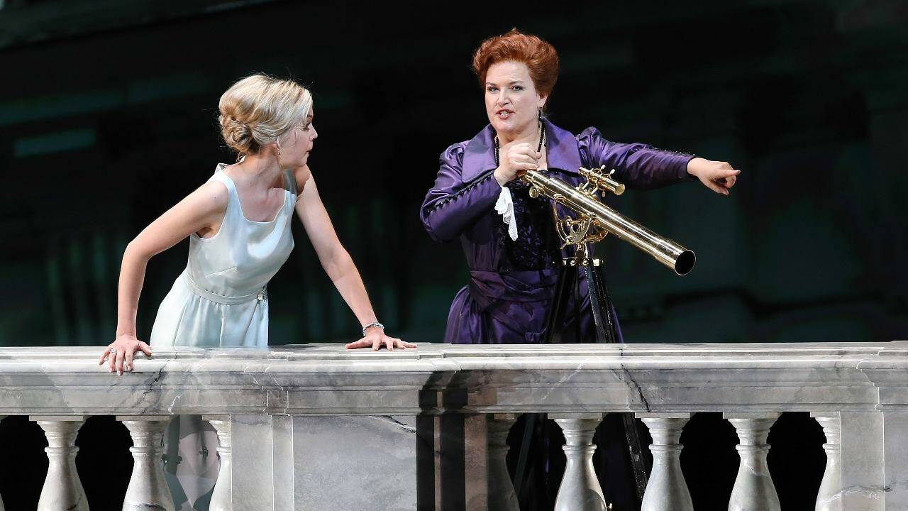 Nachtkritik zum "Rosenkavalier": Die Welt von gestern