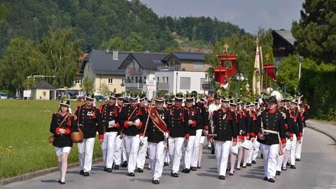 Was feiern wir eigentlich zu Fronleichnam?